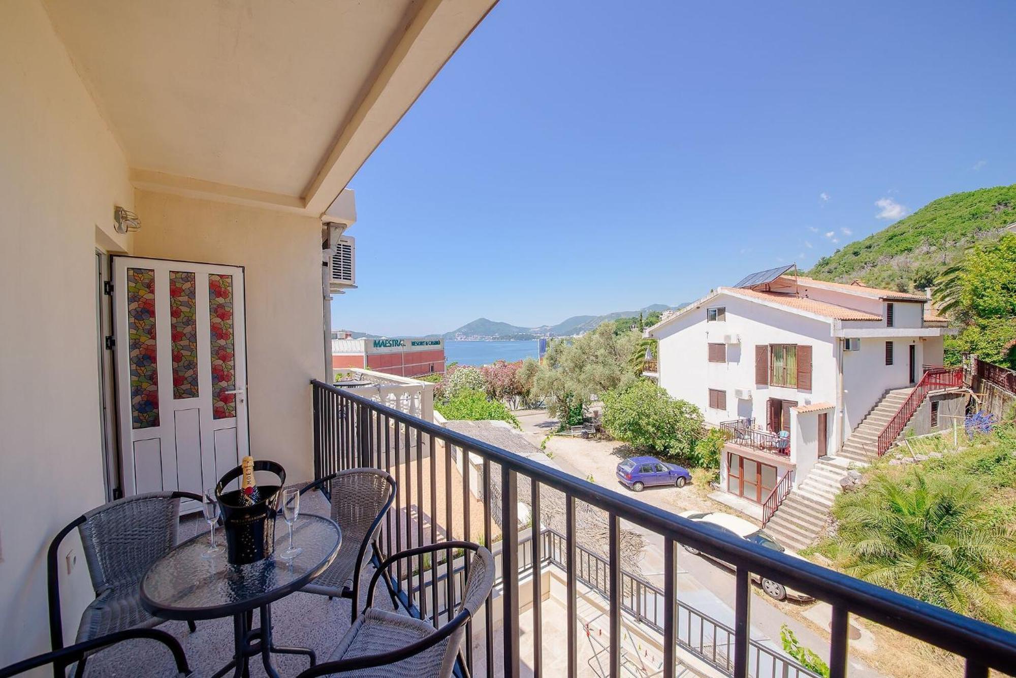 Guest House Przno Bay Ilha Ilha Sveti Stefan Quarto foto